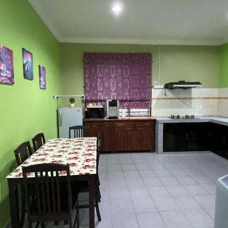 Seri Idaman Guest House Pasir Mas المظهر الخارجي الصورة