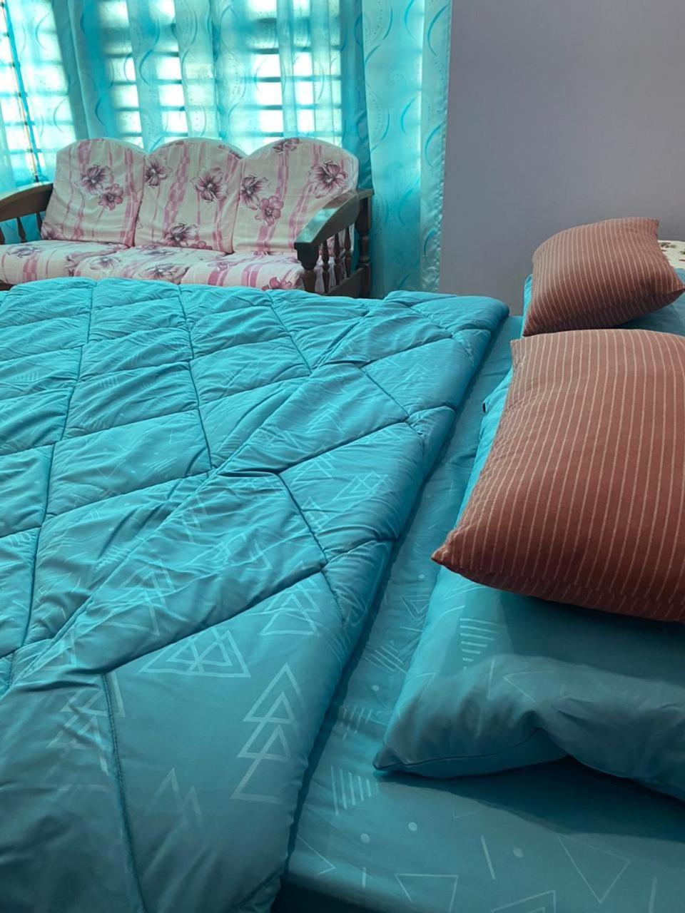 Seri Idaman Guest House Pasir Mas المظهر الخارجي الصورة