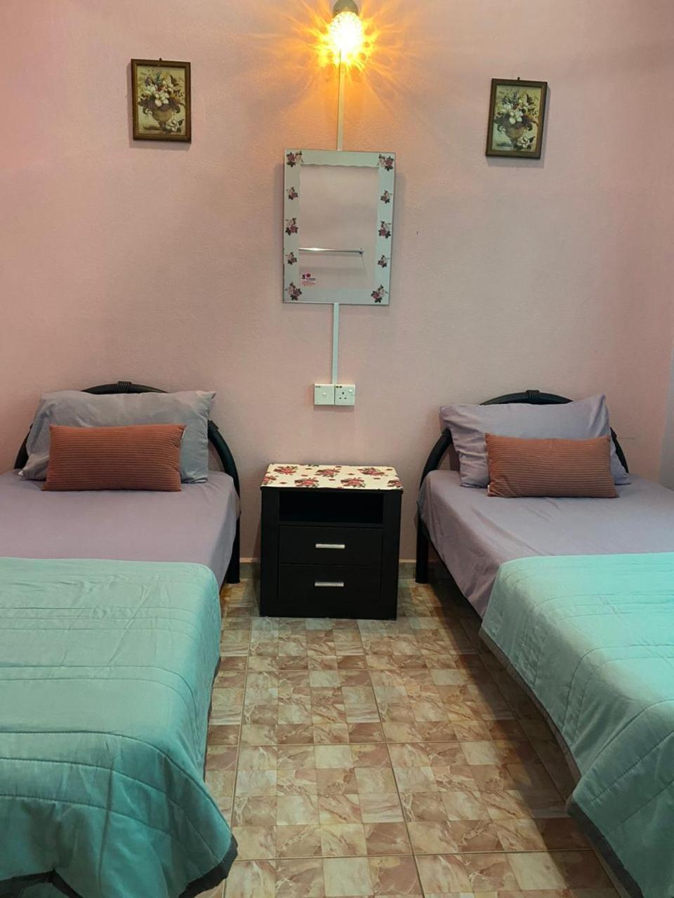 Seri Idaman Guest House Pasir Mas المظهر الخارجي الصورة